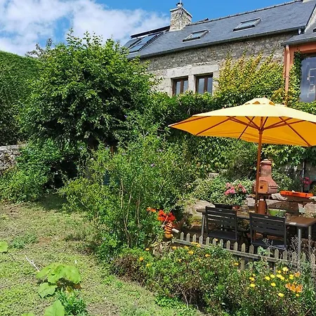 661 - Charmante Maison En Pierre Sur Les Hauteurs D'erquy Avec Vue